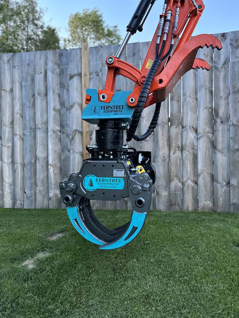 Ferntree EagleClaw Grapple Saw & THUMM Rotator | Model UNI 1.1 – 1.7 | Height 38"–68" | Jaw Depth 17"–27" | Machine Size 1.5–20 Tons  | For Excavators