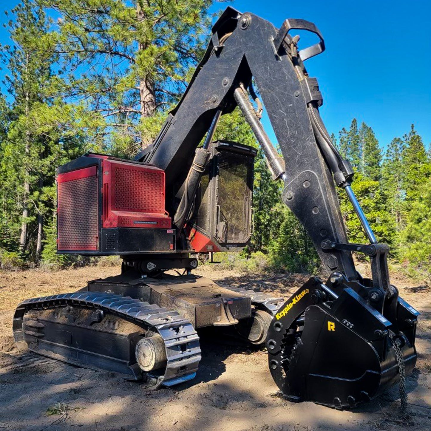 Rockland Krypto Klaw Bucket | Machine Weight 15,001 To 160,000 lbs | Bucket Width 30" To 78" Inches | Throat Opening 64" To 115" Inches | For Excavators