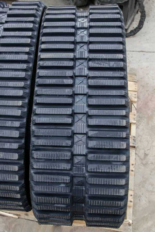 Express Steel Rubber Track | Model 450x86x58 Multi-Bar | Width 17.7" | 30-45 GPM | For Skid Steers