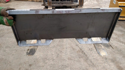 Express Steel | Universal Quick Attach Plate | SKU 3014-31 | Width 45.5" | Hydraulic Flow 15 To 25 GPM | Horsepower 25 To 60 HP | For Skid Steers & Tractors