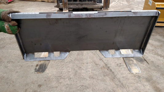 Express Steel | Universal Quick Attach Plate | SKU 3014-31 | Width 45.5" | Hydraulic Flow 15 To 25 GPM | Horsepower 25 To 60 HP | For Skid Steers & Tractors