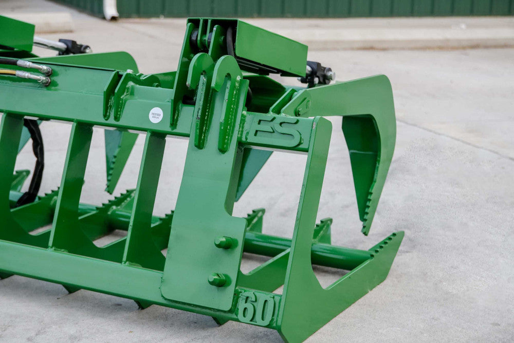 Express Steel | Root Grapple | Model 60" John Deere Two-Cylinder | SKU ES21010 | Opening Width 32” front & 37” center | Horsepower Up to 50 HP | Hydraulic Flow 0 To 25 GPM | For Tractors & Loaders