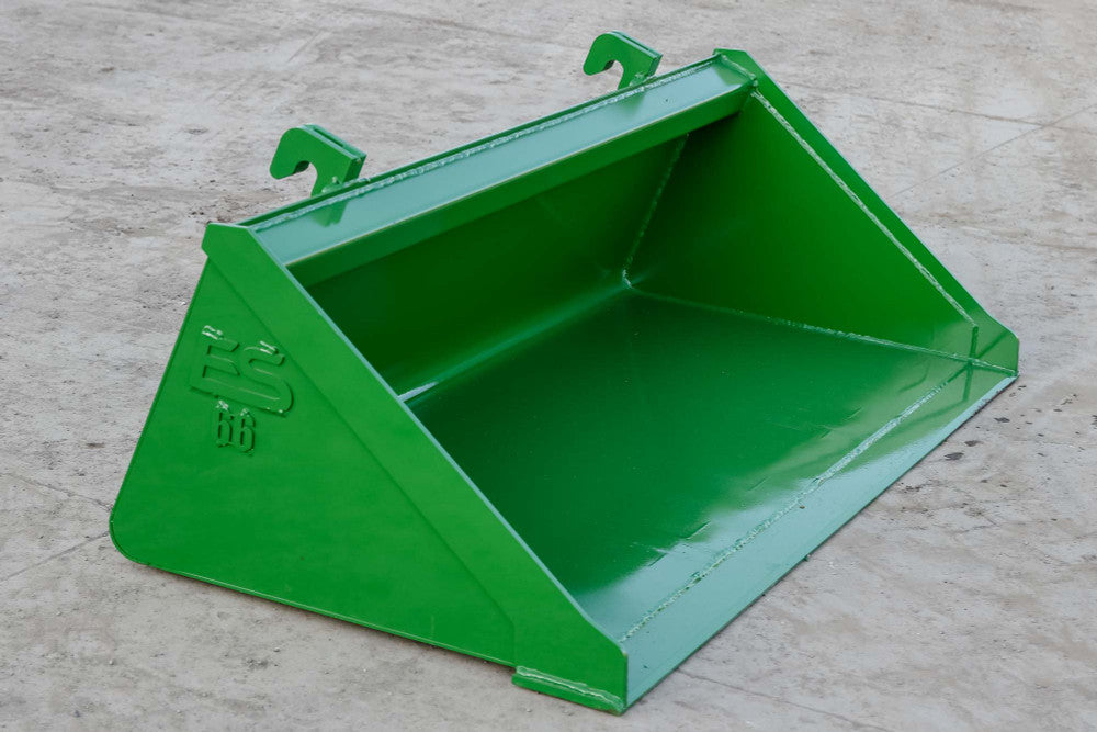 Express Steel | Smooth Bucket | Model 66" John Deere | SKU ES-JDSM-0066 | Width 66" | Horsepower Up To 50 HP | For Tractors & Loaders