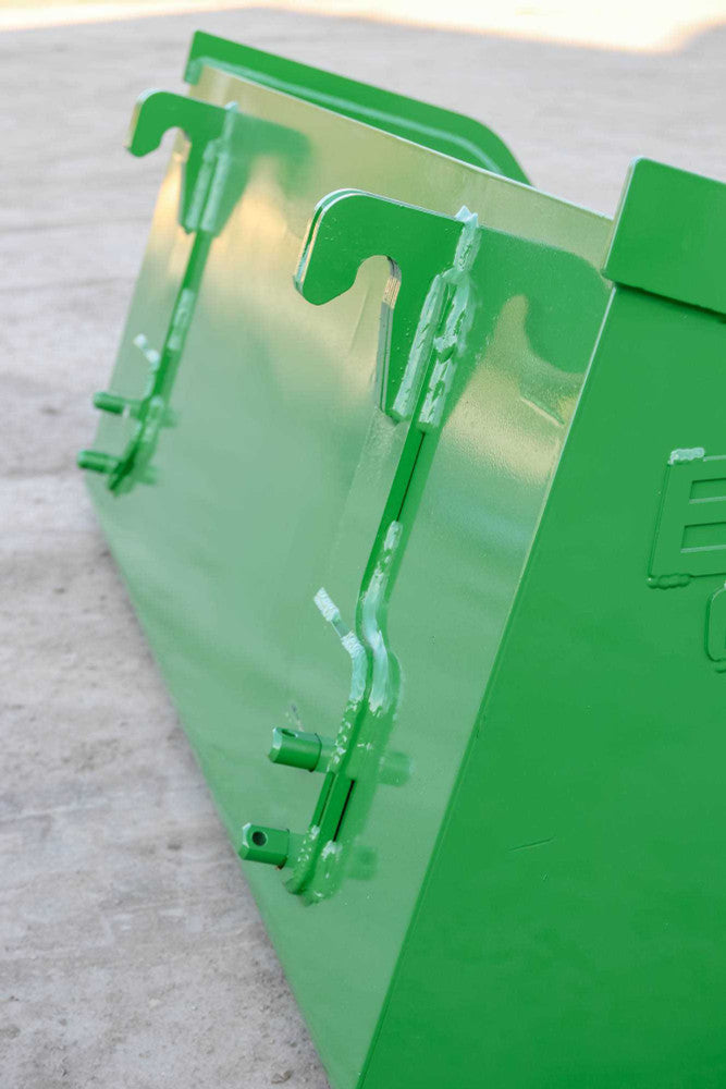 Express Steel | Snow/Mulch Bucket | SKU ES-STSMB-0066-JDMG | Width 66" | Horsepower Up to 65 HP | For Tractors