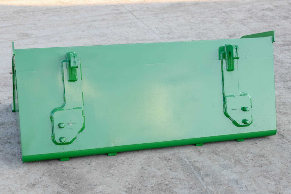 Express Steel | Snow/Mulch Bucket | SKU ES-STSMB-0066-JDMG | Width 66" | Horsepower Up to 65 HP | For Tractors