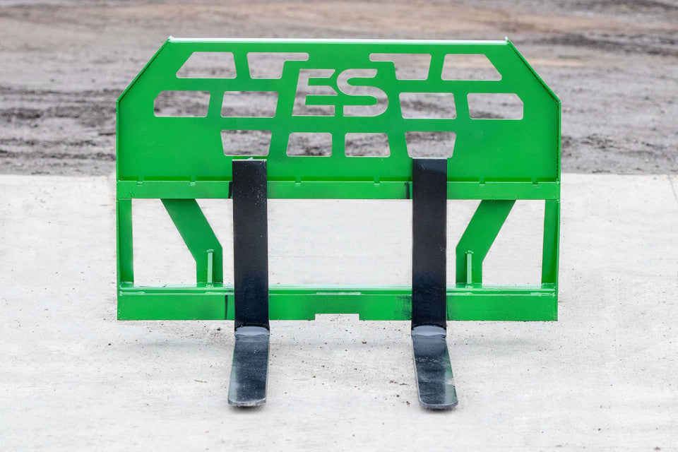 Express Steel | Pallet Forks | Model JD Global Euro | SKU ES60130 | Frame Width 50" | Horsepower 40 To 100 HP | For Tractors & Loaders
