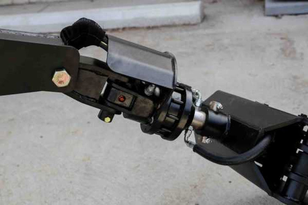 Express Steel | Hydraulic Rotating Log Grapple | SKU ES22550 | Opening Width 62" | Hydraulic Flow 18 To 25 GPM | For Skid Steers