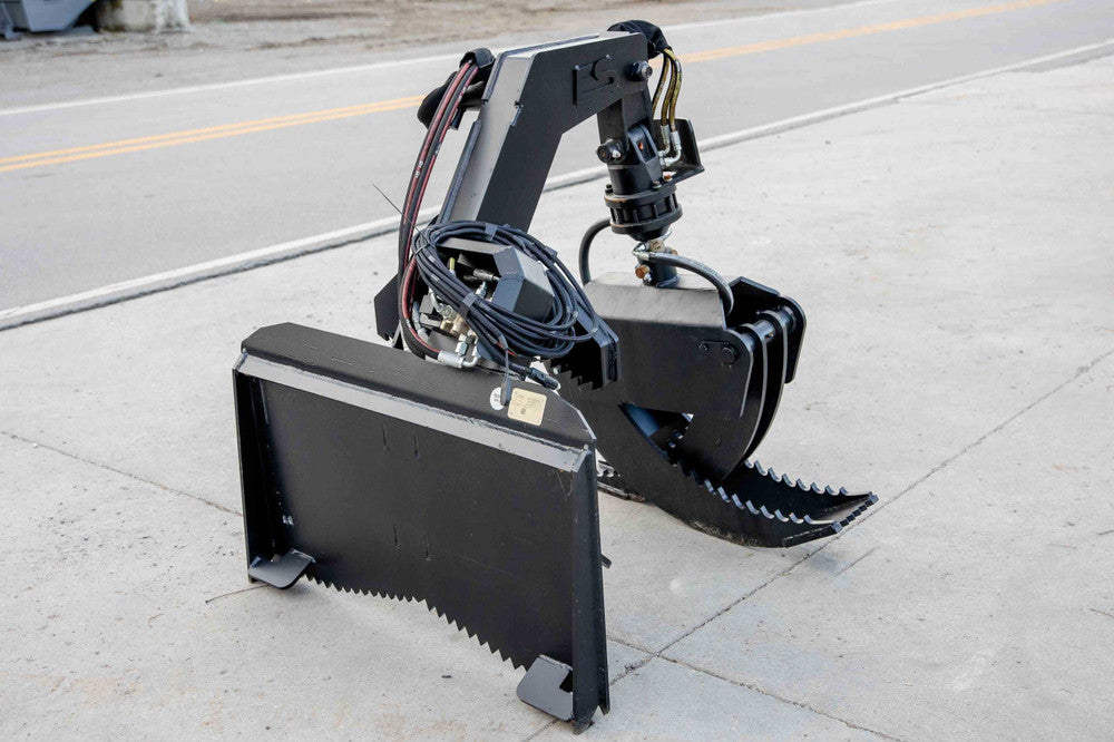 Express Steel | Mini Bobcat Log Grapple | SKU ES22650 | Opening Width 66" Max | Hydraulic Rotation | Hydraulic Flow Range 8 To 15 GPM | For Mini Skid Steers