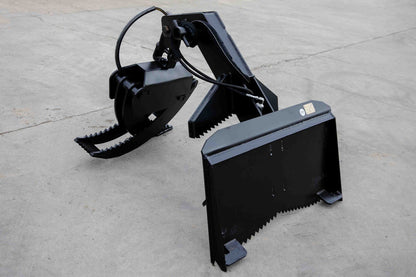 Express Steel | Log Grapple | Model Mini Bobcat Manual Rotating | SKU ES22620 | Opening 66" Width | Capacity 2,000 lb | Hydraulic Flow 10 To 15 GPM | For Skid Steers