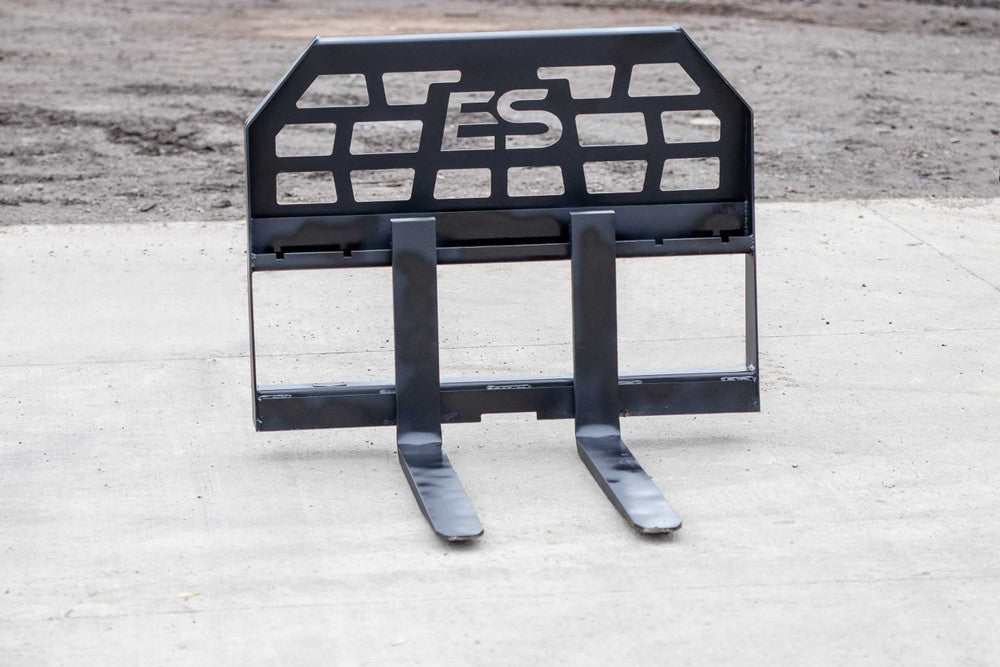Express Steel Quick Attach Pallet Forks | SKU ES60050 | Fork Length 36"–48" | Frame Width 45.5" | Hydraulic Flow 15–25 GPM | For Skid Steers