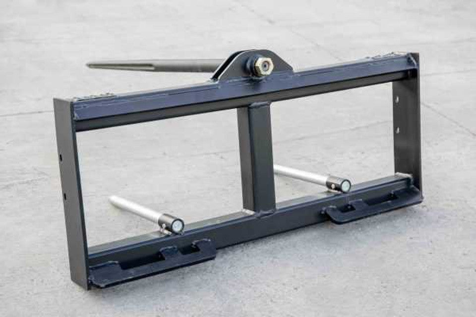 Express Steel Round Hay Bale Spear | SKU ESBSSS0049 | Frame Width 46" | Hydraulic Flow 15–20 GPM | For Skid Steers & Compact Tractors (Horsepower 25–60 HP