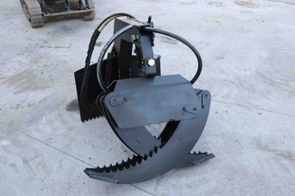 Express Steel | Log Grapple | Model Toro Dingo Manual Rotation | SKU ES22720 | Opening Width 66" | Capacity 2,000 lbs | Hydraulic Flow Requirement 10 To15 GPM | For Skid Steers