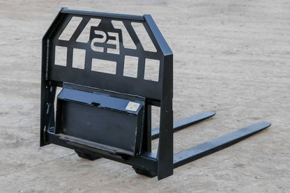Express Steel Toro Dingo Pallet Forks | SKU ES60410 | Fork Length 36"–48" | Frame Width 36" | Hydraulic Flow 8–15 GPM | For Mini Skid Steers