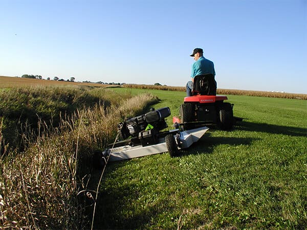 Kunz Engineering | Finish Cut Mower | AcrEase | Model C60BE | Cutting Width 58" Inches | Horsepower 23 HP | For Tractor