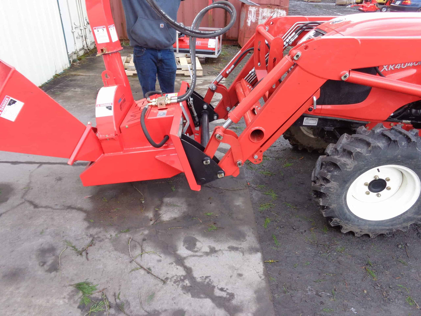 Farmer Helper FH-BXH42 Hydraulic Powered Wood Chipper | 4" Chipping Capacity for Skid Steer