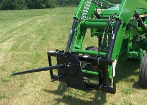 Worksaver | Hydraulic Bale Unroller With Tapered Spear | Model 831000 & 831020 | Width 4'–6' Bale Handling | Horsepower 35 To 50 | For Tractors