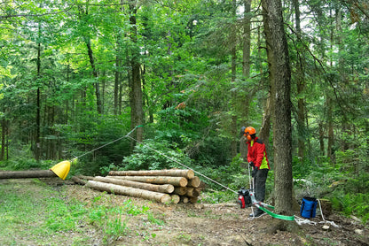Portable Winch GXH50 Gas‑Powered Pulling Winch | PCW5000 | 2,200 lb Single / 4,400 lb Double Line