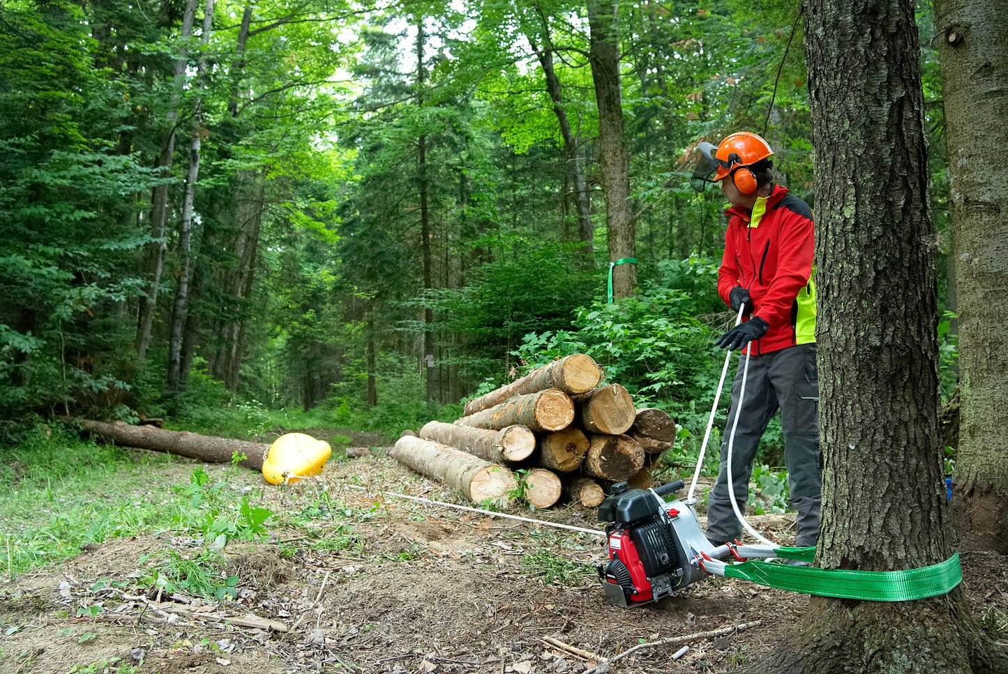 Portable Winch Skidding Cone | Timber Harvesting Tool | Diameter Capacity 20" | Dimensions 26" x 25"