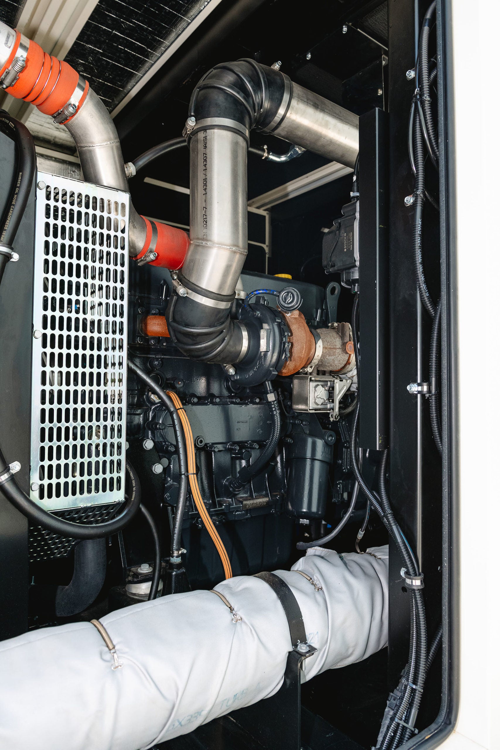 TecnoGen Enermax Series 263kW 330kVA FP330TSX Generator – Ripping