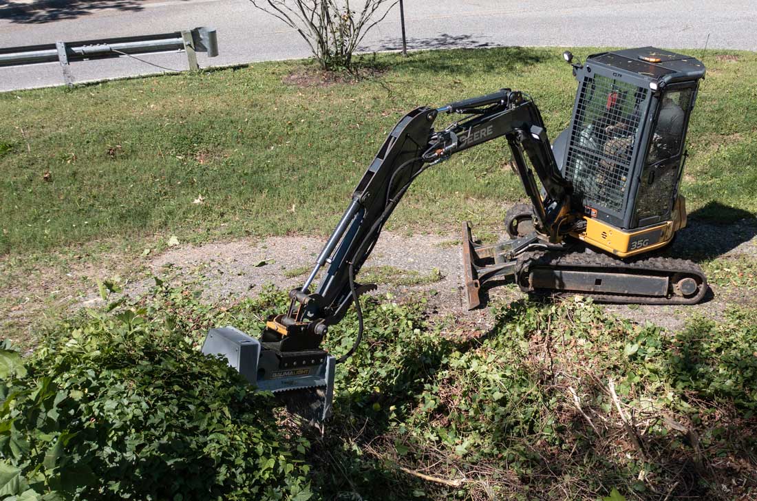 Baumalight Fixed Tooth Mulcher | Model MX330 | Path Width 38" | Weight 750 lbs | For Excavator