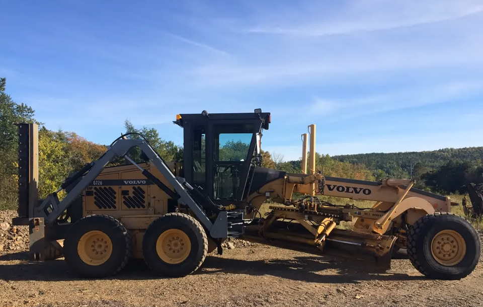 Forax HD72 6' Heavy Duty Mulcher | Weight 910 Lbs | Cutting Width 72 inches | Hydraulic Requirement 25-30 gal/min | For Road Grader