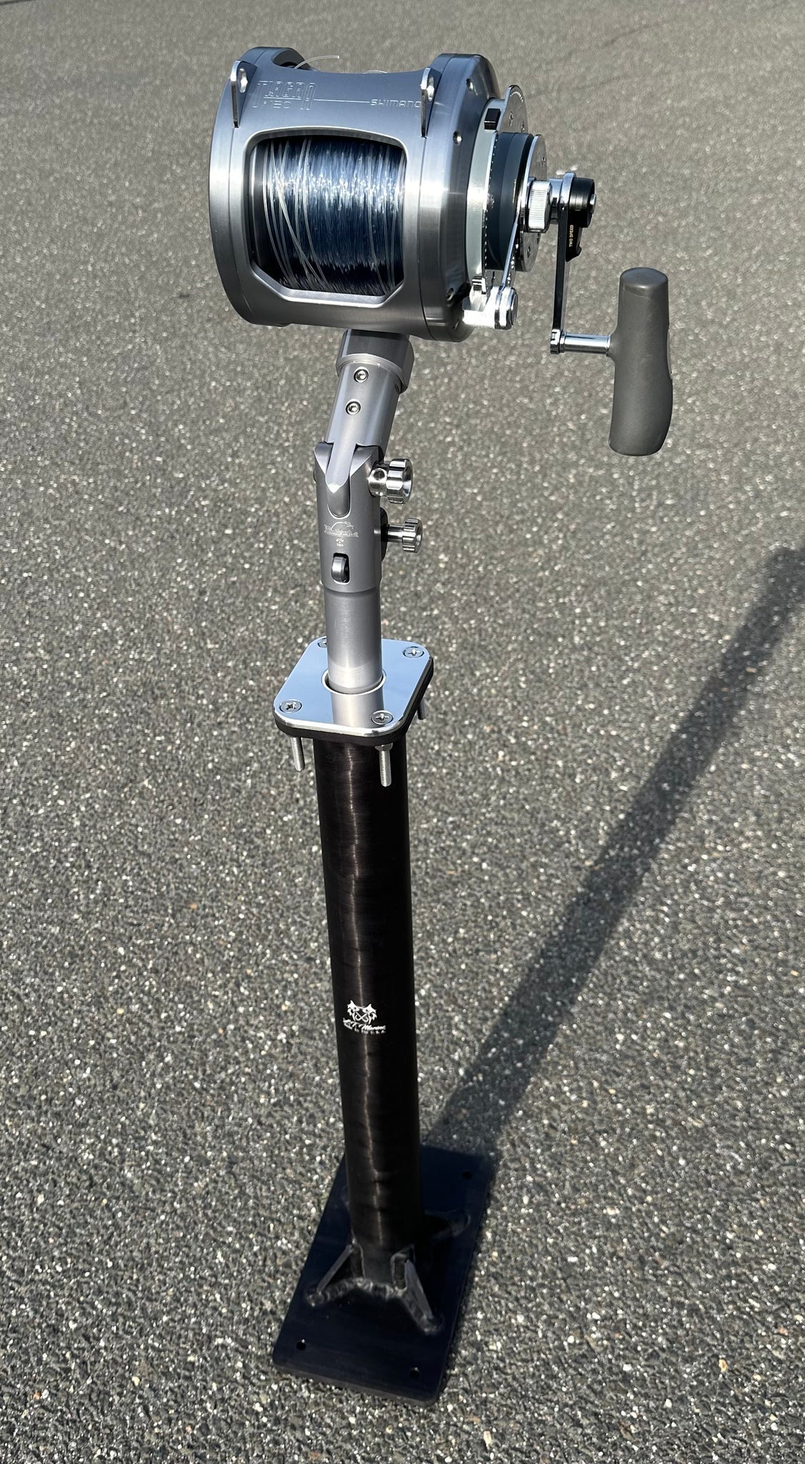 LT Marine Pedestal Mount Swivel Rod Holder | 28” Height | 6061-T6 Aluminum | Heavy-Duty Base | For Boats & Cockpit Installations