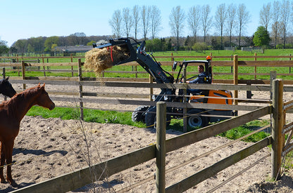 Tobroco-GiANT | Compact Wheel Loaders | G1200, G2200E & G2700HD | 36–43 mm Width | 25–50 HP | For Landscaping, Agriculture & Construction