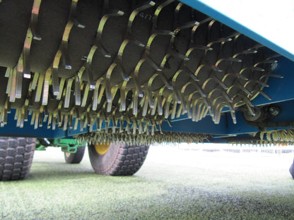 GKB Aerator |  Model AR100‑AR200 | Width 39"‑79"  | Horsepower 10‑50 HP | Towing eye / 3‑point (Cat I/II) | For Tractor