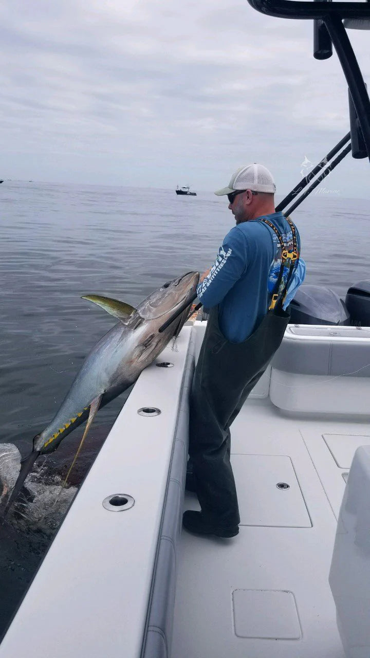 LT Marine Extreme HD Carbon Fiber Gaffs | 6’ & 8’ Heavy Duty | 4" Winthrop Hook & J Hook | Lightweight, Floating & Rigid | For Big Game Fishing