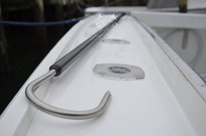 LT Marine Extreme HD Carbon Fiber Gaffs | 6’ & 8’ Heavy Duty | 4" Winthrop Hook & J Hook | Lightweight, Floating & Rigid | For Big Game Fishing