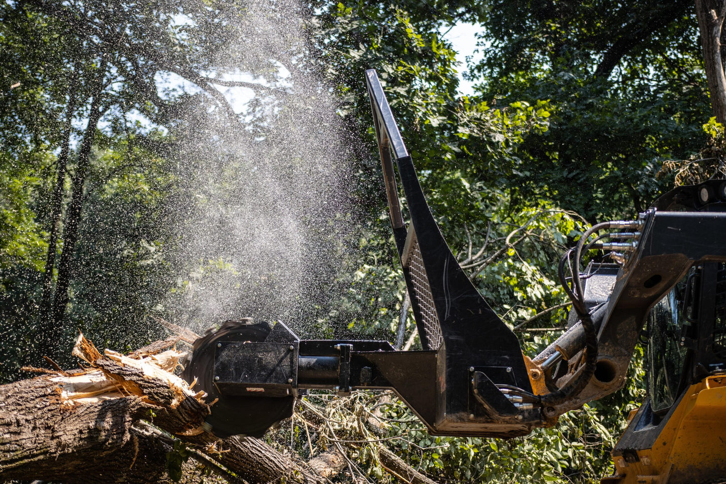 VAIL PRODUCTS TREE SAWS FOR COMPACT TRACK LOADER