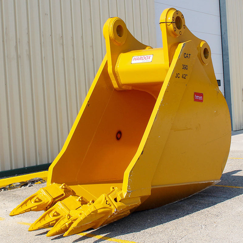 Teran V-Bottom Ripping Bucket | Model BKT-390 HD VRIP | Bucket Width 42" inches | Capacity 2.15 Cubic Meters | For Excavators