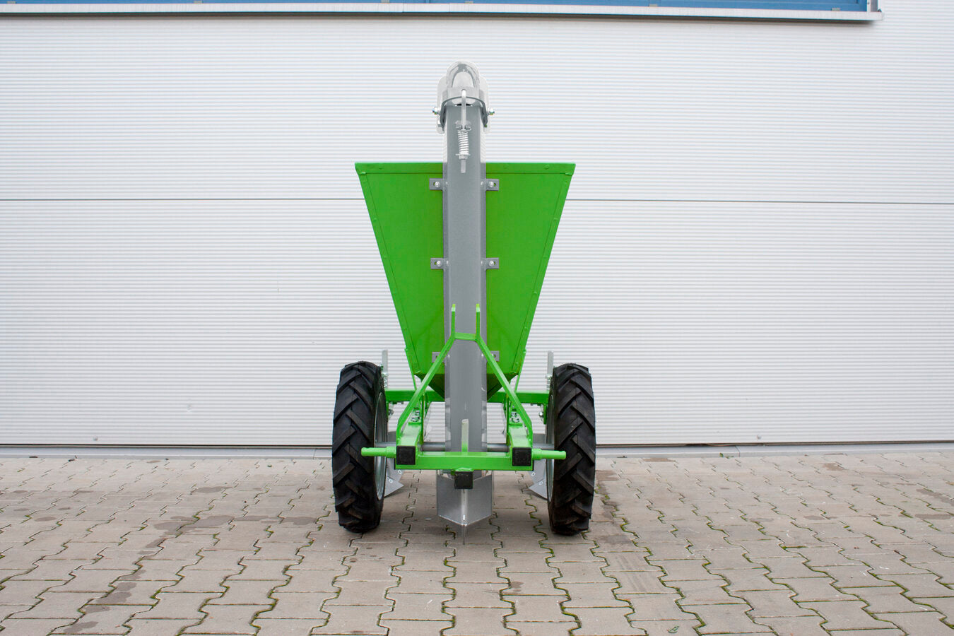 Bomet 1-Row Potato Planter Gemini | Width 15-¾" | 20 HP | For Tractors
