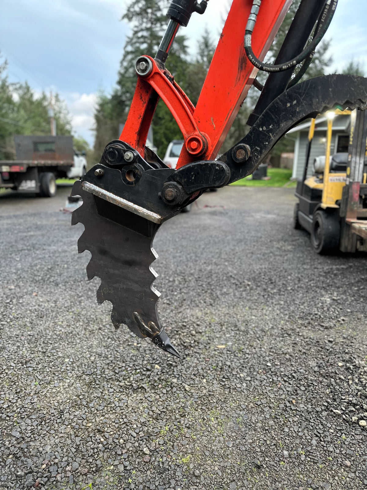 Fox Island Metalworks Mini Saw Back Ripper | 1" AR400 Shank | 50–60 Ton | For Excavators