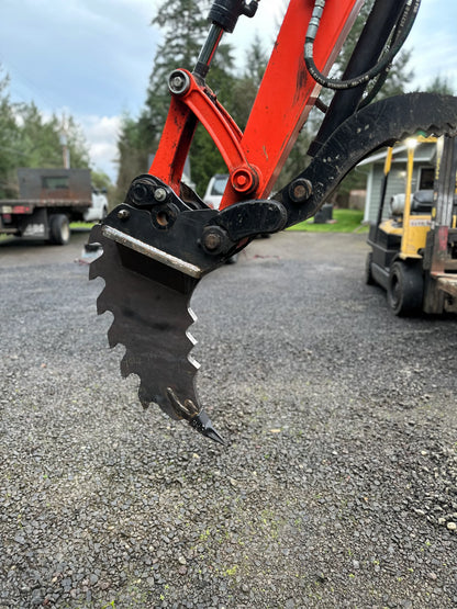 Fox Island Metalworks Mini Saw Back Ripper | 1" AR400 Shank | 50–60 Ton | For Excavators