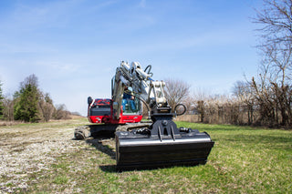 Mongo Attachments Hydraulic Tilt Bucket | Model MTGB1500‑55 | Width 60" | 7.5–10 Ton | For Excavator