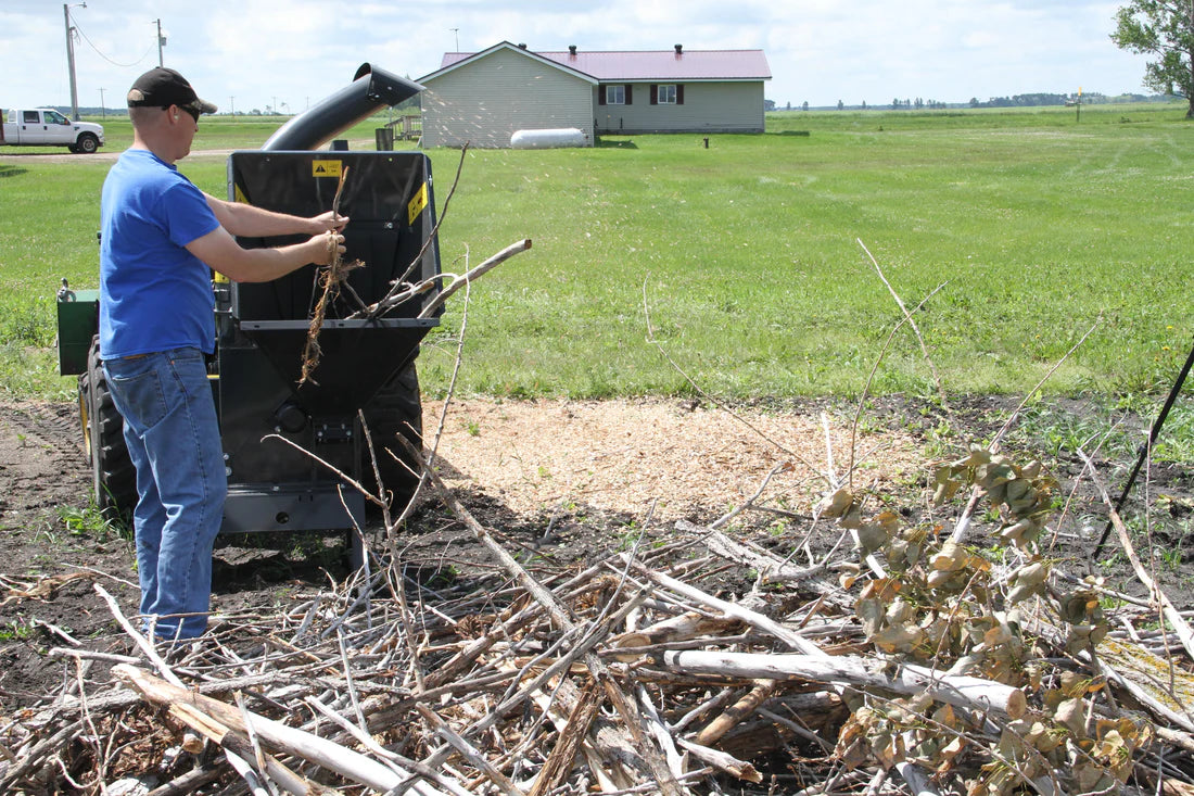 Erskine 3-Point PTO Brush Chipper | Maximum Chipping Capacity 5" & 9" | Horsepower 25-60 HP | For Tractor