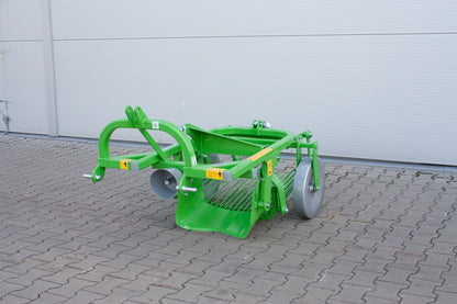 Bomet Ursa 1-Row Vibrating Potato Digger | Working Width 19" | 10 HP | Offset Hitch | For Tractors