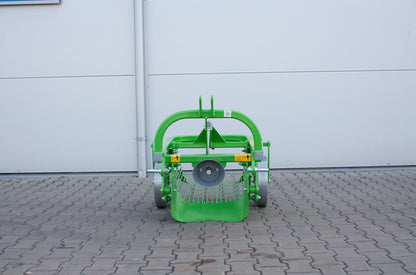 Bomet Ursa 1-Row Vibrating Potato Digger | Working Width 19" | 10 HP | Offset Hitch | For Tractors