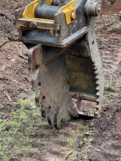 Fox Island Metalworks Mini Saw Back Ripper | 1" AR400 Shank | 50–60 Ton | For Excavators
