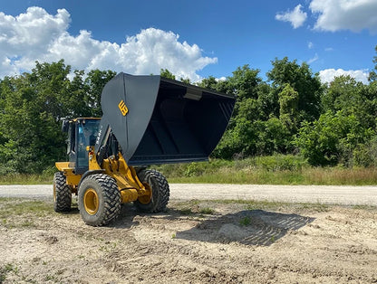 Werk-Brau Woodchip Bucket | Width 100"–132"  | Capacity 5–13 yd³ | 8 To 30+ GPM | For Wheel Loaders