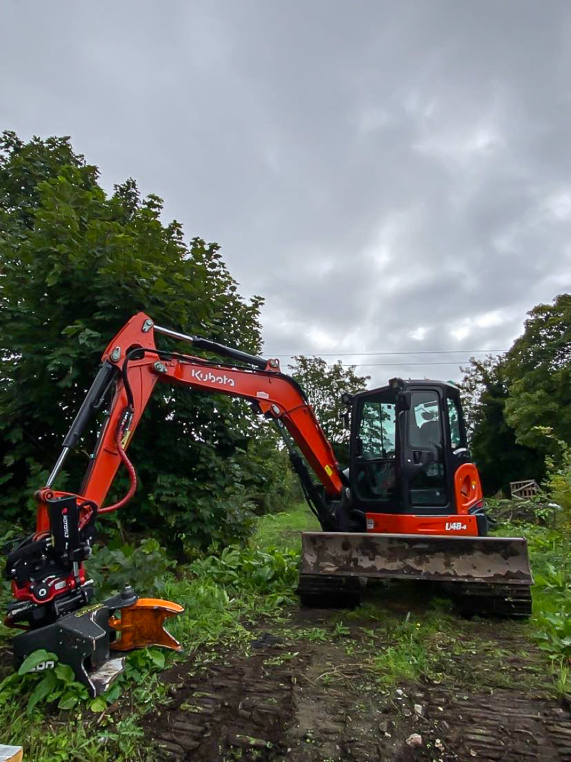 MDE Machinery | Tree Shear With Buncher | Model Koala 150T To Koala 550T | Cutting Capacity 6" To 21.5" Inches | Machine Size 1.5-40 Ton | For Excavator