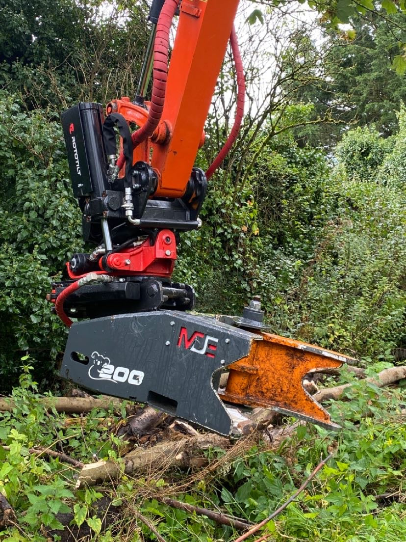 MDE Machinery | Tree Shear With Buncher | Model Koala 150T To Koala 550T | Cutting Capacity 6" To 21.5" Inches | Machine Size 1.5-40 Ton | For Excavator