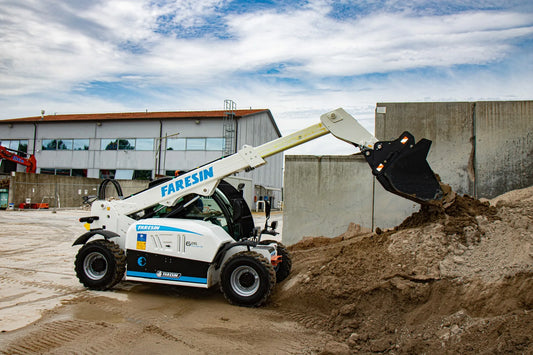 Faresin USA Full Electric Telehandler | Model FT-5719E | Lift Height 19′ 4″ | Capacity 5,732 lbs | 30 kW Transmission Motor | \For Construction & Agriculture