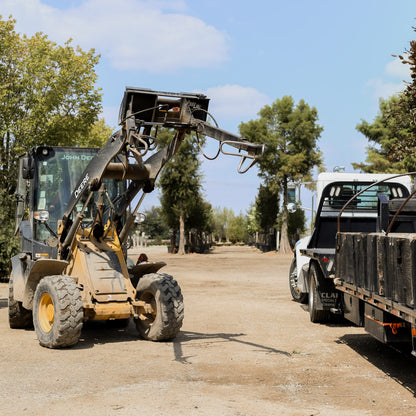 ProLine Tree Planting Equipment | Model Grabber Standard | Width 42" | Rootball Capacity 14″-42″ | Reach 8' | Hydraulic Flow Range 15–25 GPM | For Skid Steers