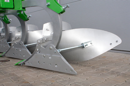 Bomet Libra Single-beam ploughs (Spring Trip) | Width 3'-8' | 75-150 HP | For Tractors