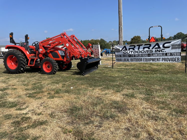 Kioti RX6620PB Shuttle Shift Tractor | 66 HP Gross Power Diesel Engine | 71" Width |Synchro Shuttle Transmission & Climate-Controlled Cab