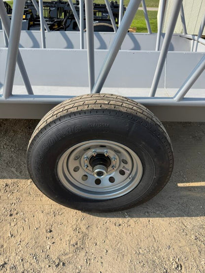 Global Equipment Boss Ranch 12' Feeder Wagon | Portable & Stationary | Length 12' | For Livestock Feeding