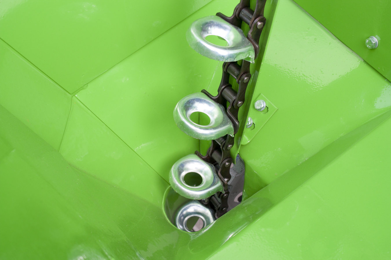 Bomet 1-Row Potato Planter Gemini | Width 15-¾" | 20 HP | For Tractors