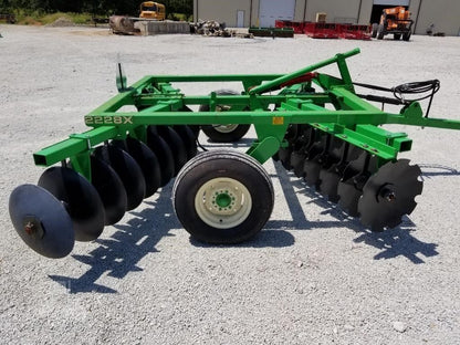 Industrias America Disc Harrow Pull-Type Finish | Model 2228X | Working Width 10' | Blade Size 22" | Horsepower 70+ HP | For Tractors